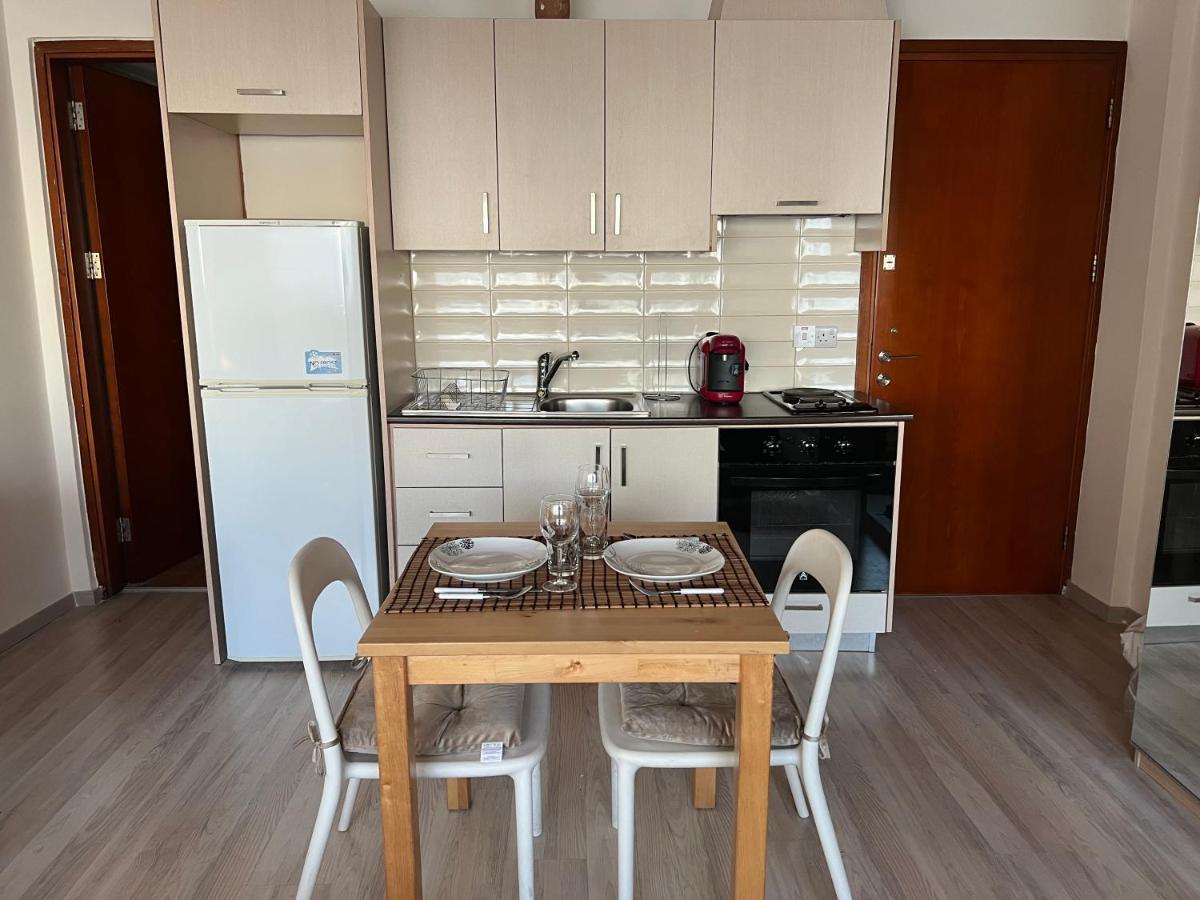 Ellados 20 Apartment ลิมาซอล ภายนอก รูปภาพ