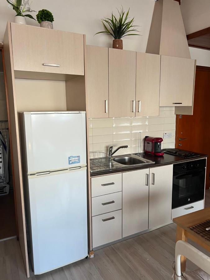 Ellados 20 Apartment ลิมาซอล ภายนอก รูปภาพ